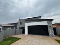 4 Bedroom Property for Sale in Fountainbrook Estate Gauteng