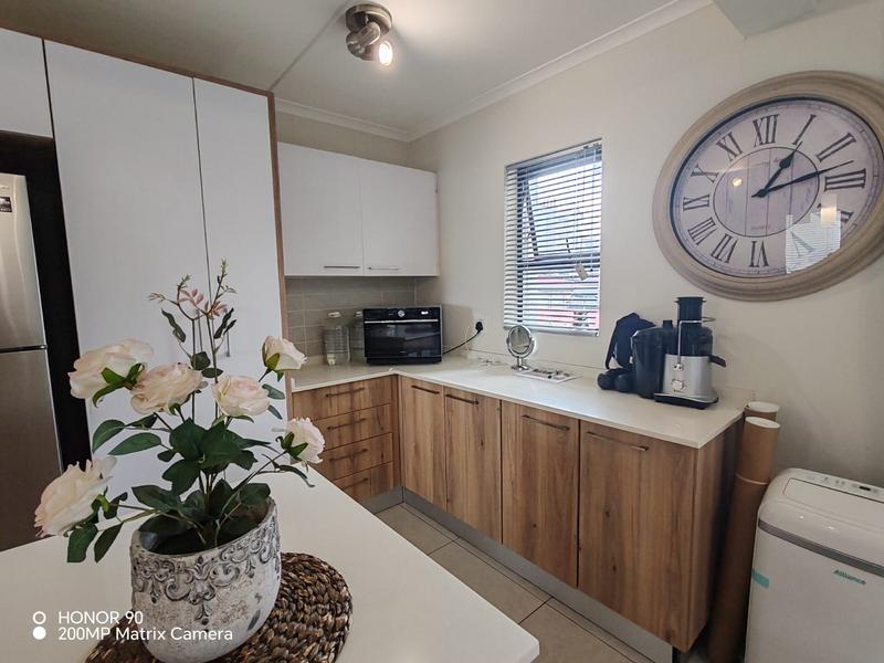 2 Bedroom Property for Sale in Modderfontein Gauteng