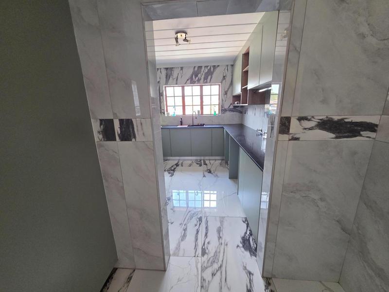 To Let 4 Bedroom Property for Rent in Faerie Glen Gauteng