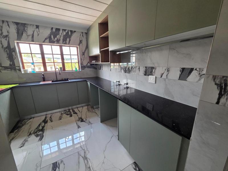 To Let 4 Bedroom Property for Rent in Faerie Glen Gauteng