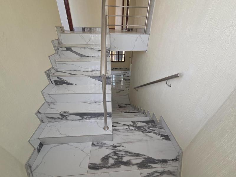 To Let 4 Bedroom Property for Rent in Faerie Glen Gauteng