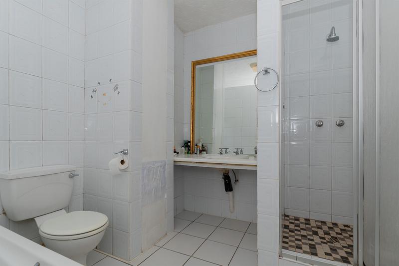 1 Bedroom Property for Sale in Bedford Gardens Gauteng