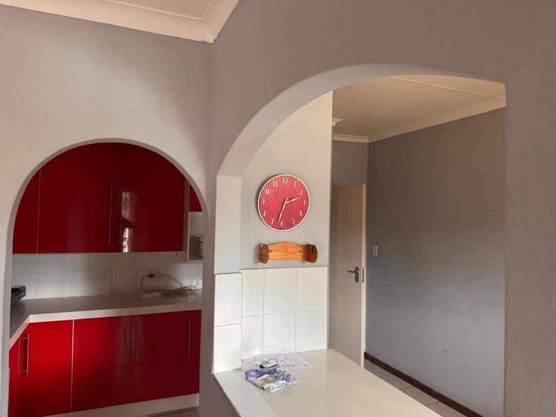 To Let 3 Bedroom Property for Rent in Edenvale Gauteng