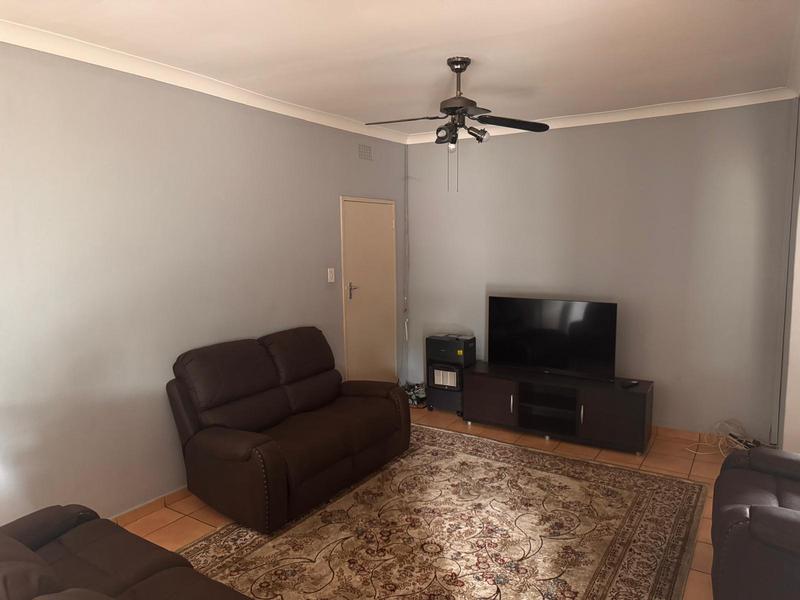 To Let 3 Bedroom Property for Rent in Edenvale Gauteng