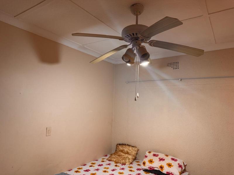 To Let 2 Bedroom Property for Rent in Edenvale Gauteng