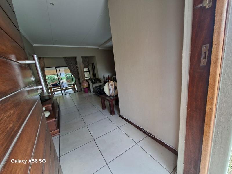 5 Bedroom Property for Sale in Kyalami Hills Gauteng