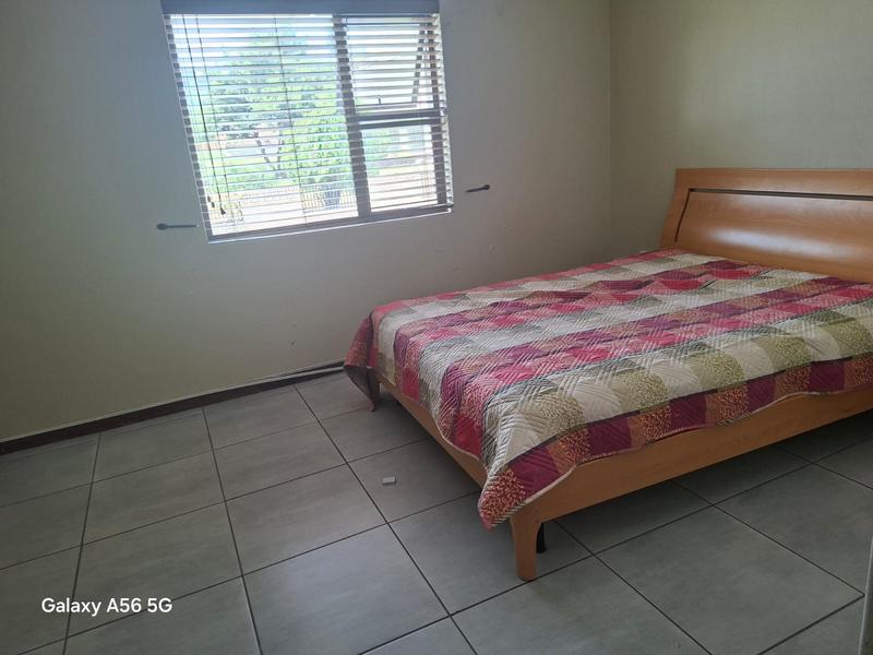 5 Bedroom Property for Sale in Kyalami Hills Gauteng