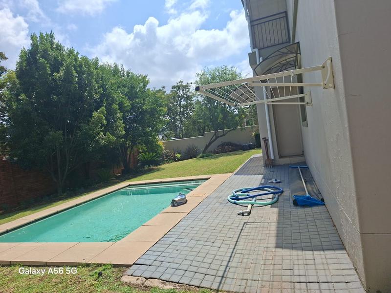 5 Bedroom Property for Sale in Kyalami Hills Gauteng