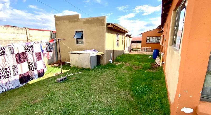 3 Bedroom Property for Sale in Lenasia South Gauteng
