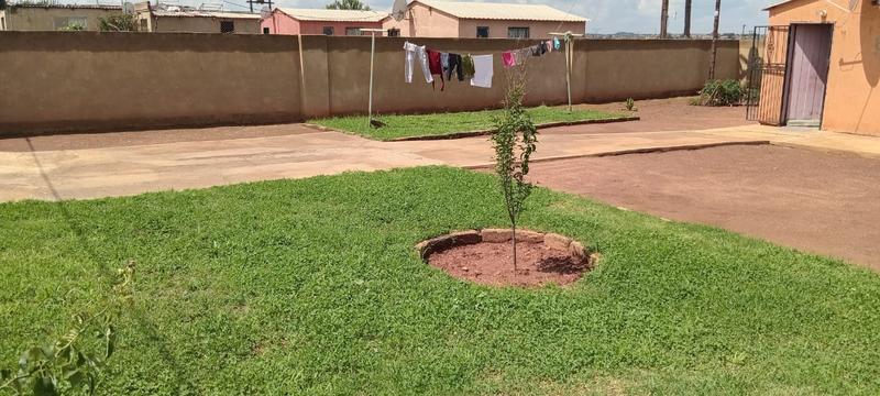 1 Bedroom Property for Sale in Beverley Hills Gauteng