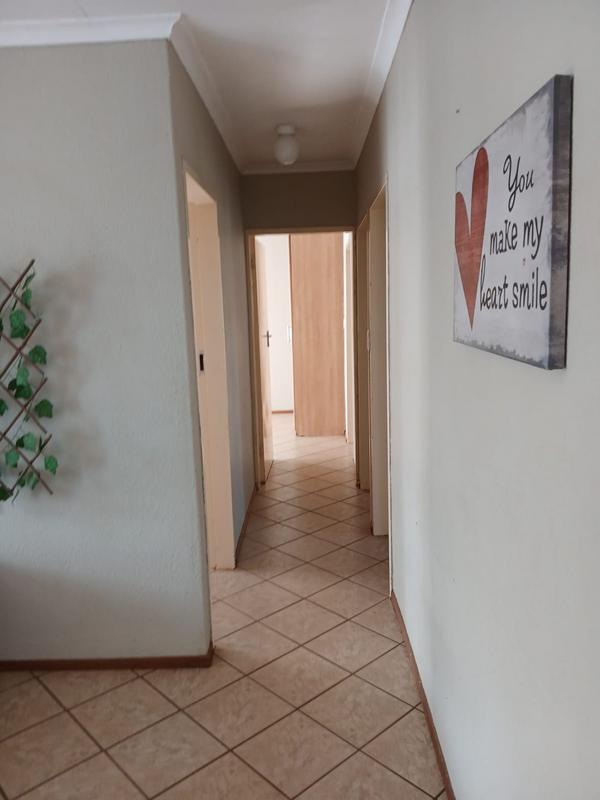3 Bedroom Property for Sale in The Orchards Gauteng