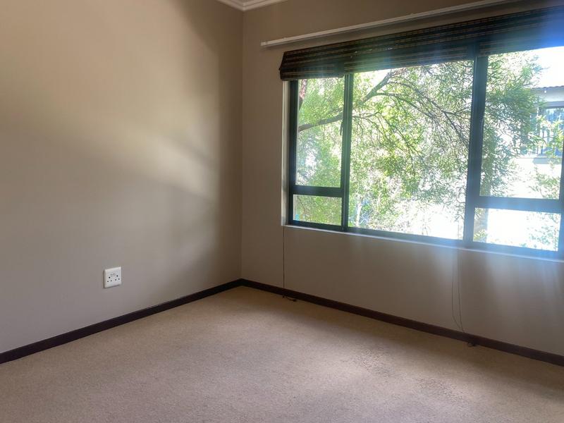 2 Bedroom Property for Sale in Broadacres Gauteng