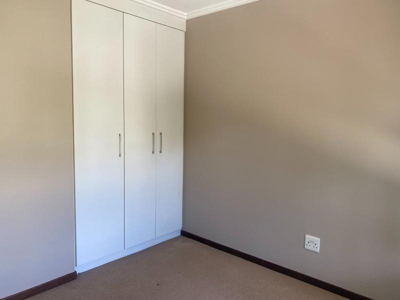 2 Bedroom Property for Sale in Broadacres Gauteng