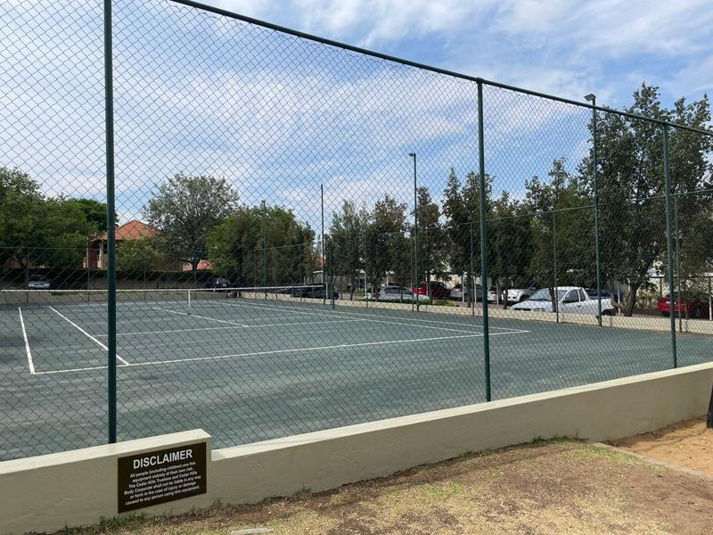 2 Bedroom Property for Sale in Broadacres Gauteng