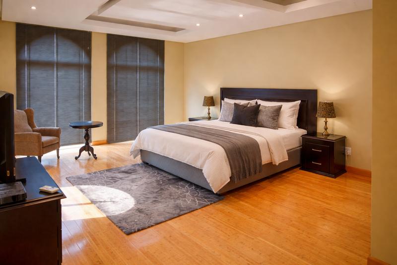 To Let 5 Bedroom Property for Rent in Waterkloof Ridge Gauteng