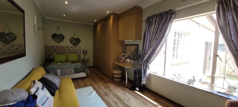 4 Bedroom Property for Sale in Randhart Gauteng