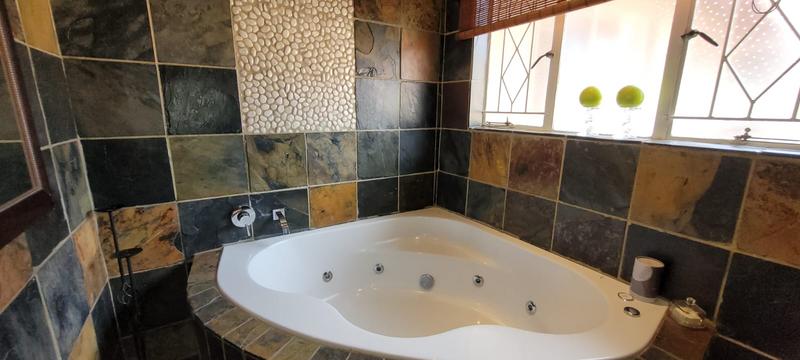 4 Bedroom Property for Sale in Randhart Gauteng