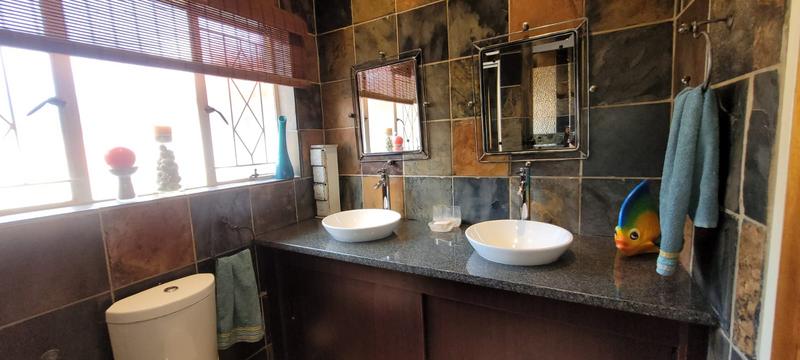 4 Bedroom Property for Sale in Randhart Gauteng