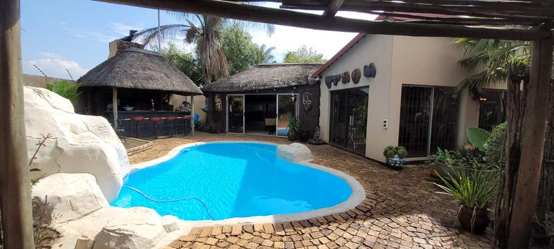 4 Bedroom Property for Sale in Randhart Gauteng