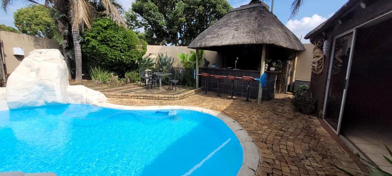4 Bedroom Property for Sale in Randhart Gauteng