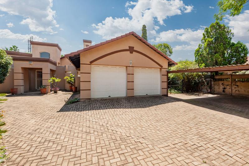 6 Bedroom Property for Sale in Randhart Gauteng