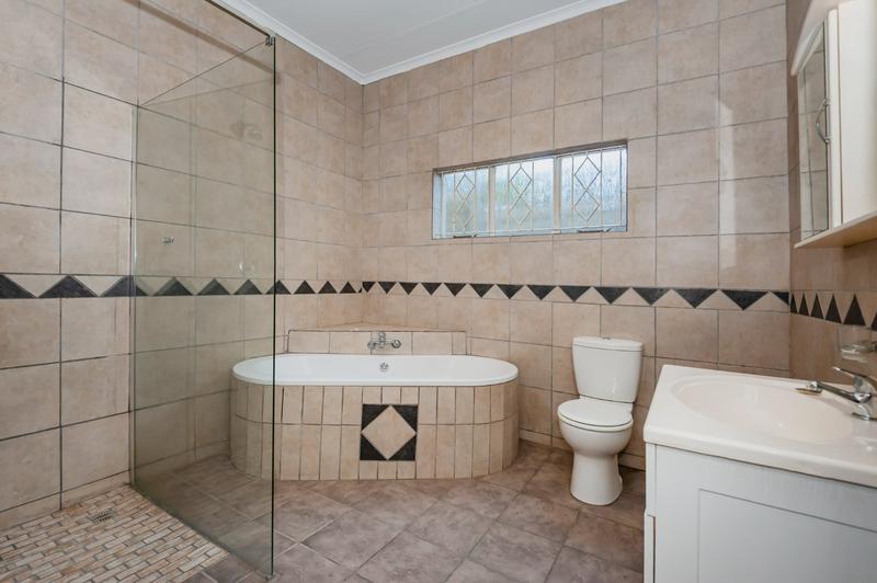 6 Bedroom Property for Sale in Randhart Gauteng