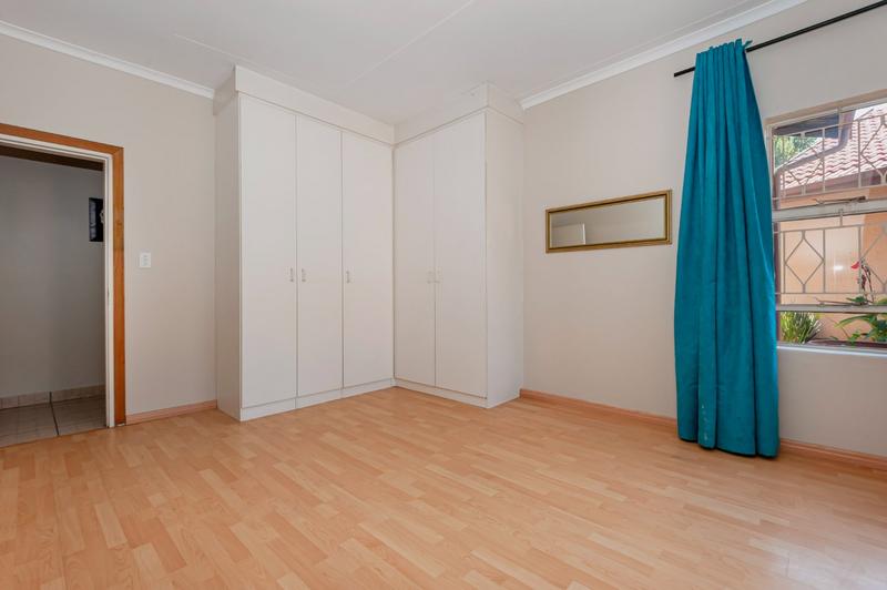 6 Bedroom Property for Sale in Randhart Gauteng