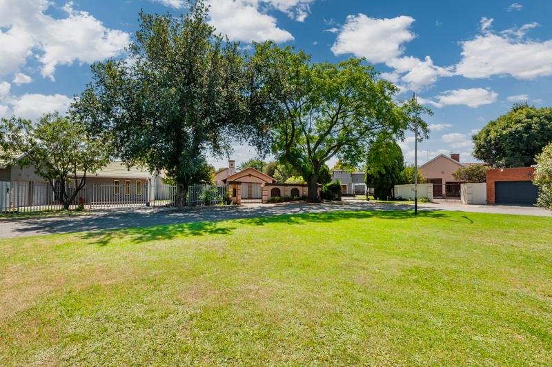 6 Bedroom Property for Sale in Randhart Gauteng