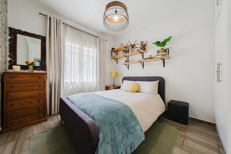 3 Bedroom Property for Sale in Linmeyer Gauteng