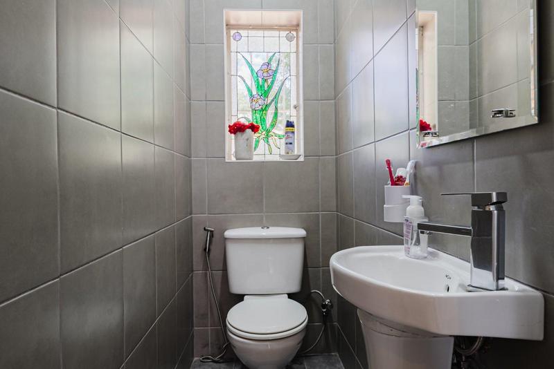 3 Bedroom Property for Sale in Linmeyer Gauteng