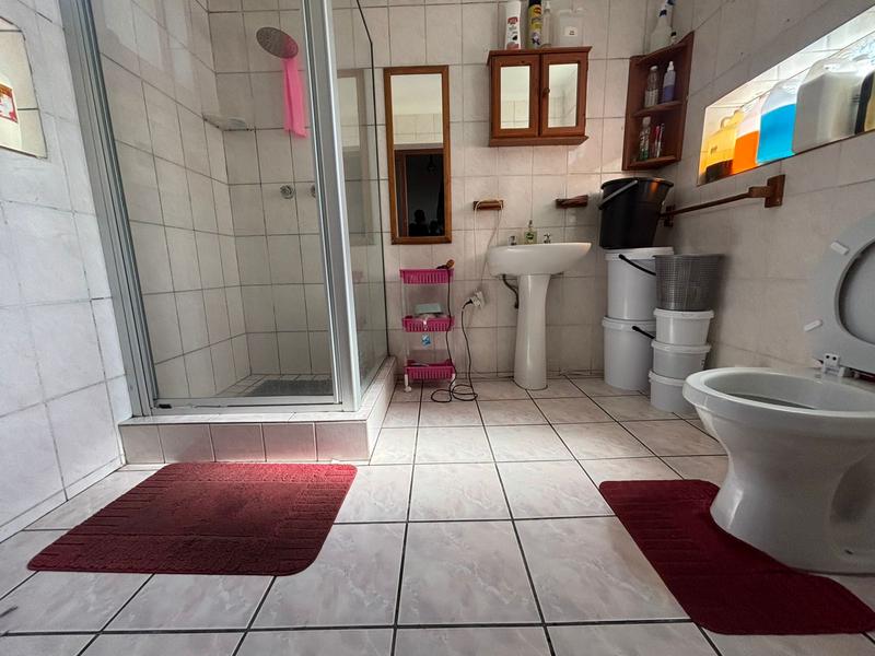 4 Bedroom Property for Sale in Maraisburg Gauteng