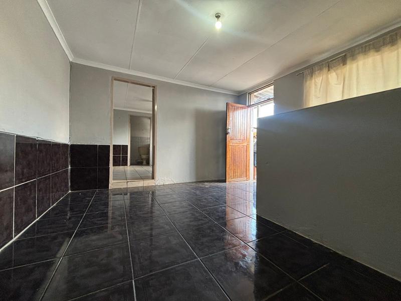 4 Bedroom Property for Sale in Maraisburg Gauteng