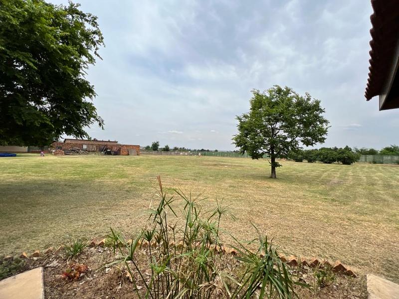 7 Bedroom Property for Sale in Rand Collieries Gauteng