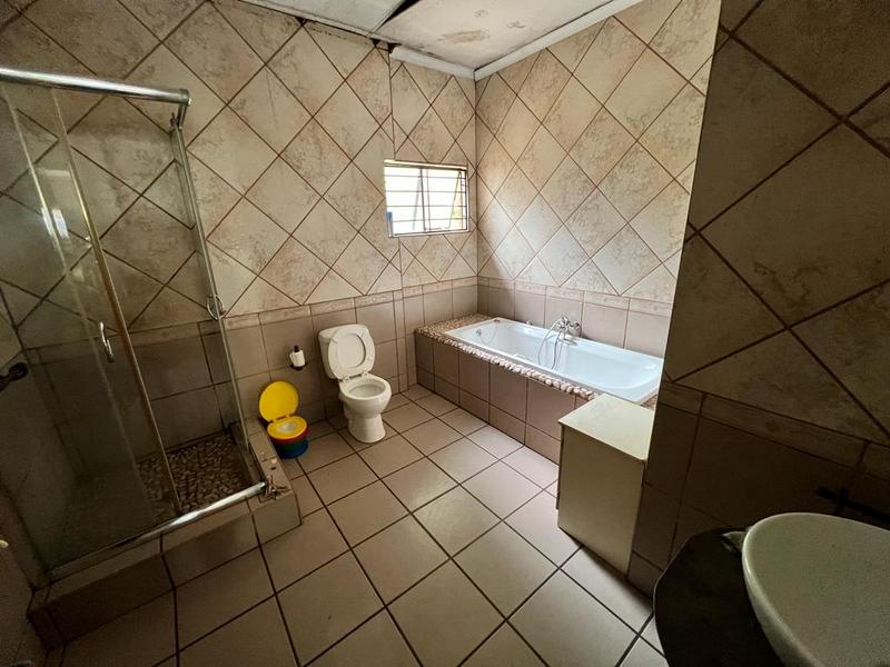 7 Bedroom Property for Sale in Rand Collieries Gauteng