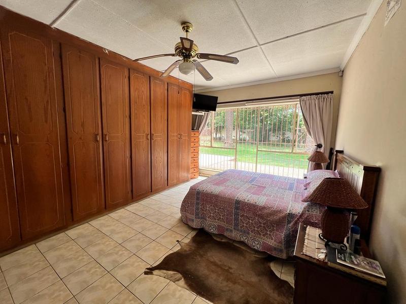 7 Bedroom Property for Sale in Rand Collieries Gauteng