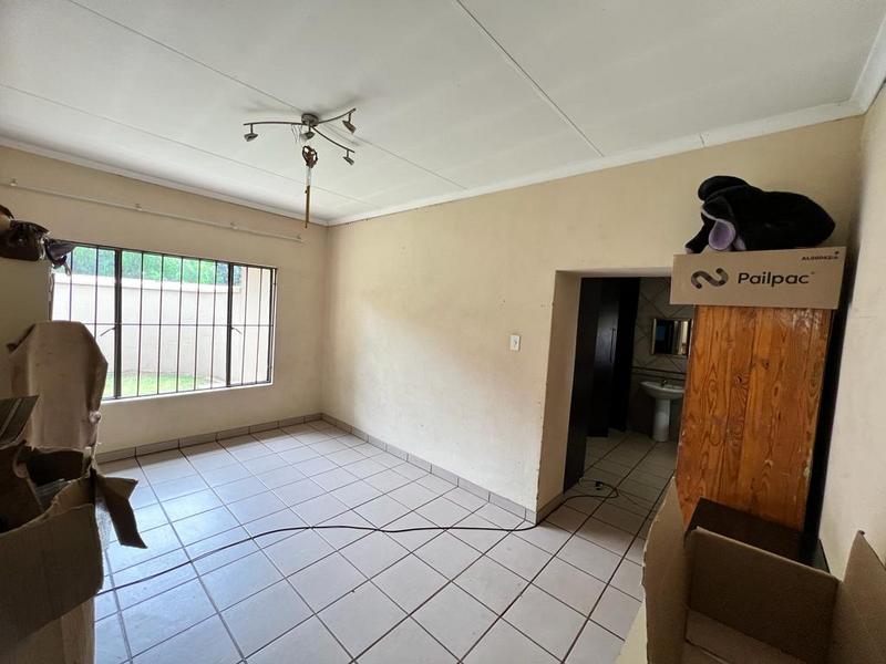 7 Bedroom Property for Sale in Rand Collieries Gauteng