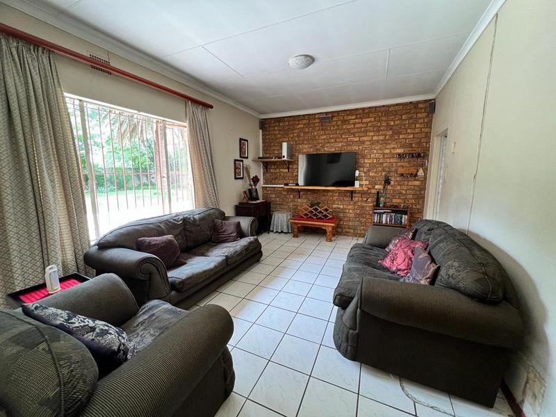 7 Bedroom Property for Sale in Rand Collieries Gauteng