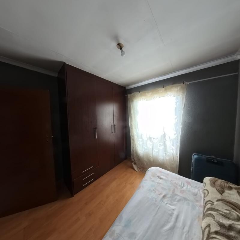 3 Bedroom Property for Sale in Clayville Gauteng