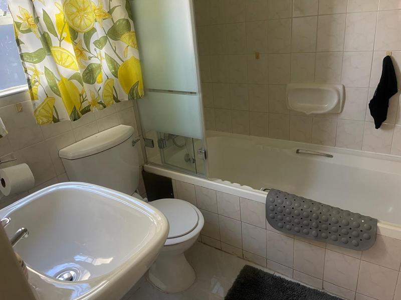 3 Bedroom Property for Sale in Oakdene Gauteng