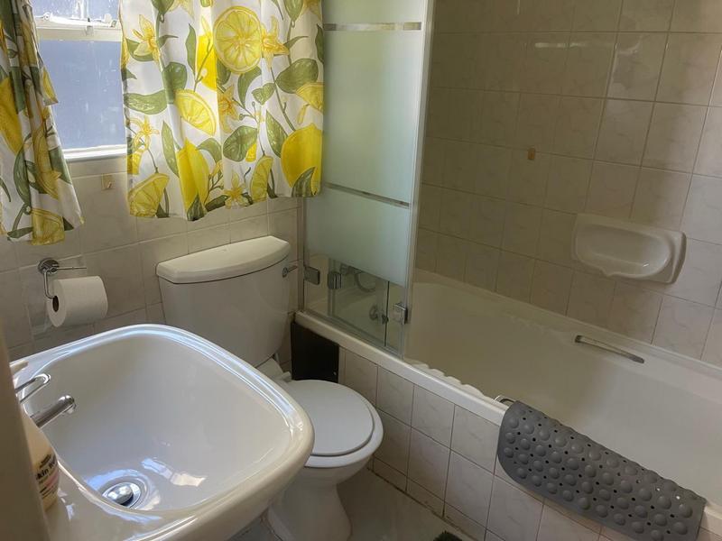 3 Bedroom Property for Sale in Oakdene Gauteng