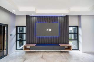 5 Bedroom Property for Sale in Six Fountains Residential Estate Gauteng