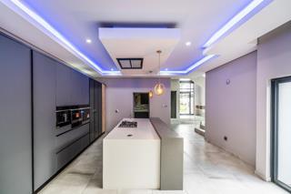 5 Bedroom Property for Sale in Six Fountains Residential Estate Gauteng