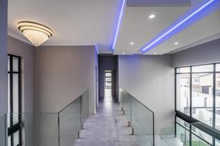 5 Bedroom Property for Sale in Six Fountains Residential Estate Gauteng