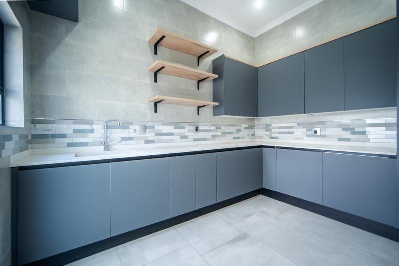 5 Bedroom Property for Sale in Six Fountains Residential Estate Gauteng