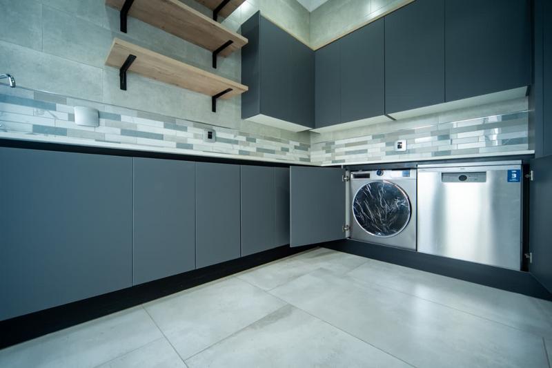 5 Bedroom Property for Sale in Six Fountains Residential Estate Gauteng