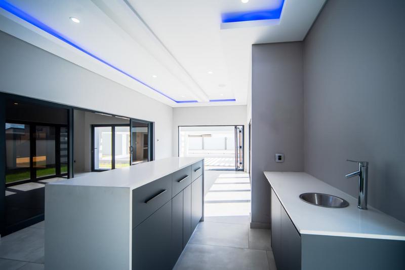 5 Bedroom Property for Sale in Six Fountains Residential Estate Gauteng