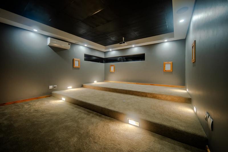 5 Bedroom Property for Sale in Six Fountains Residential Estate Gauteng