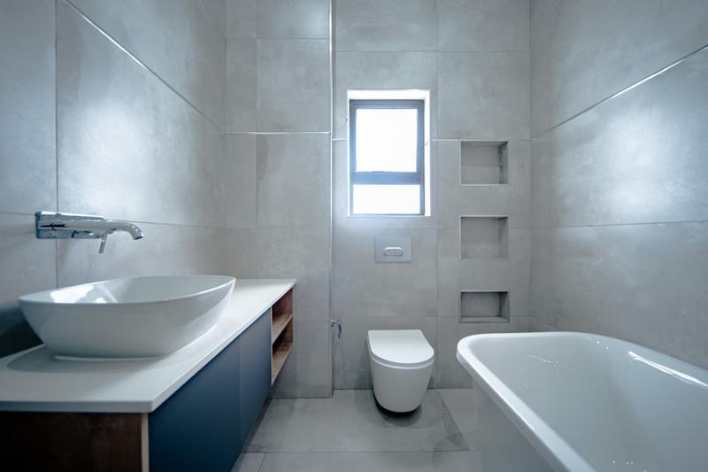 5 Bedroom Property for Sale in Six Fountains Residential Estate Gauteng