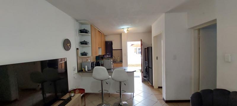 2 Bedroom Property for Sale in The Orchards Gauteng