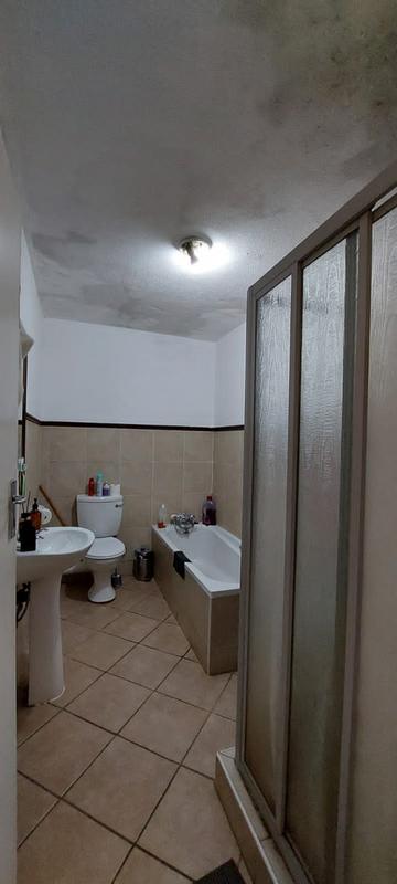 2 Bedroom Property for Sale in The Orchards Gauteng